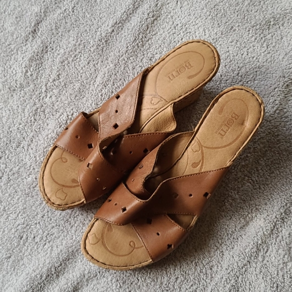 Born Shoes - Born Brown Leather Canova Wedge Heels Sandals Womens 11 Perforated Shoes